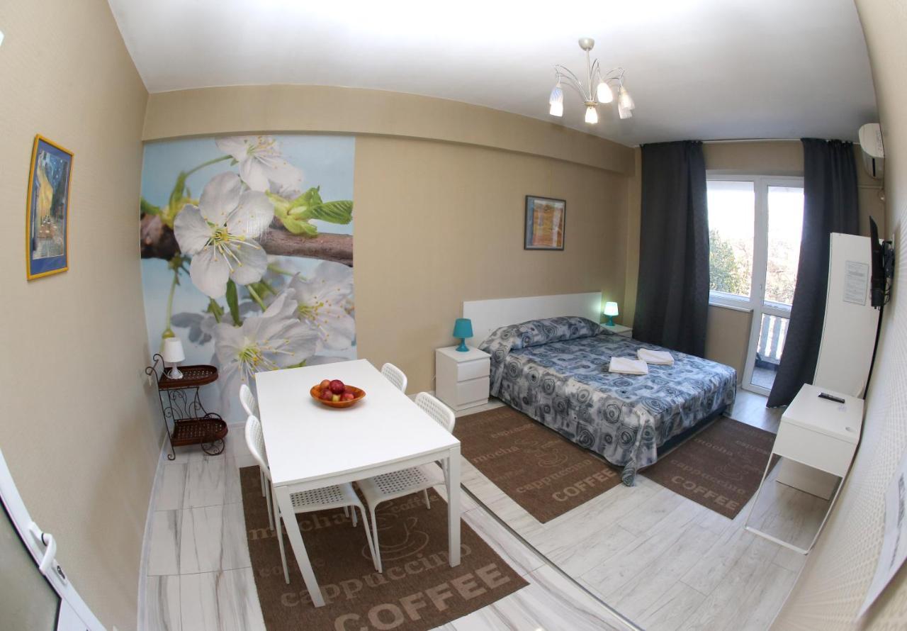 Colored House Apartments Софія Екстер'єр фото