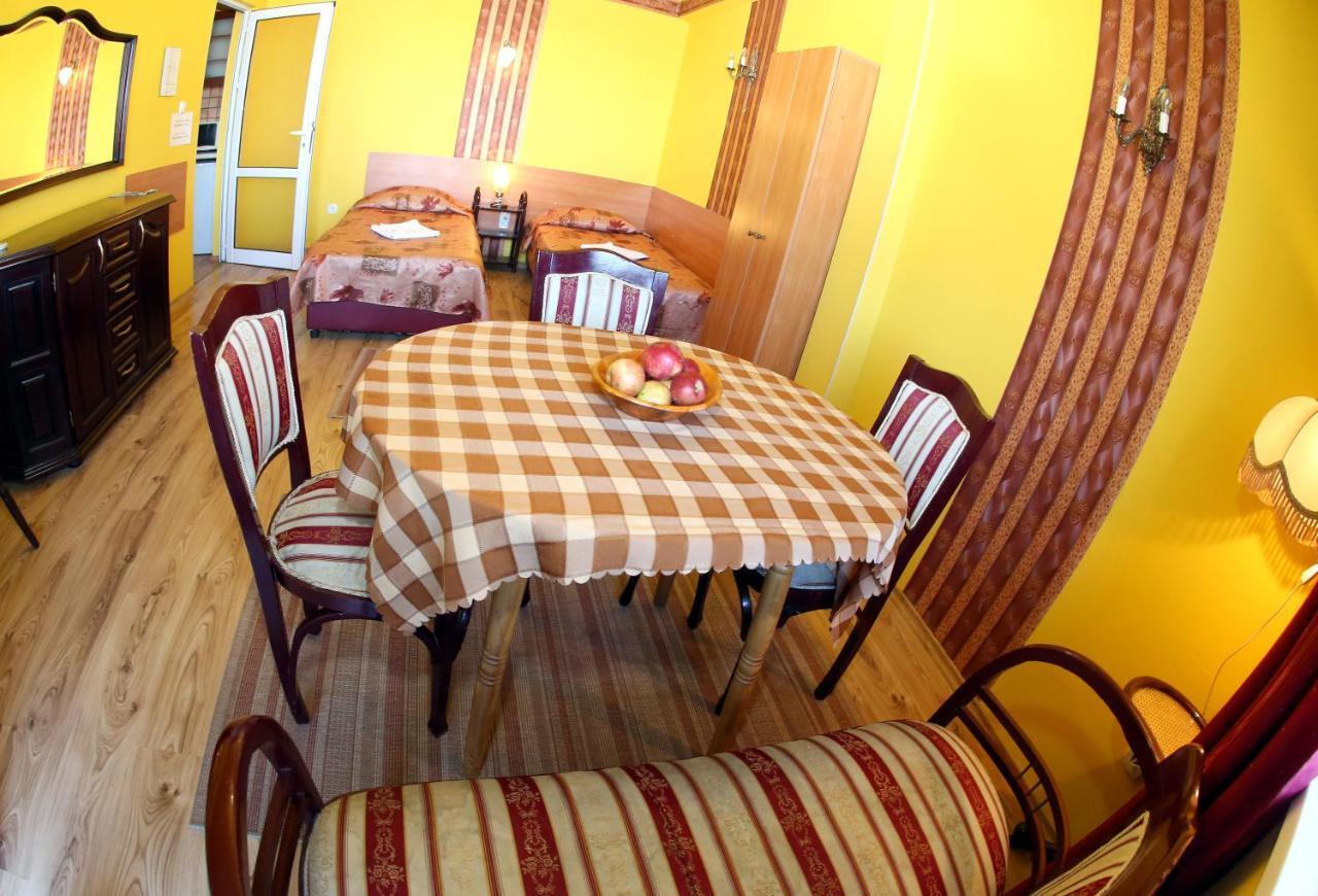 Colored House Apartments Софія Екстер'єр фото