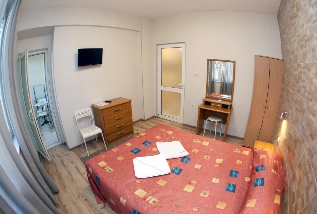 Colored House Apartments Софія Екстер'єр фото