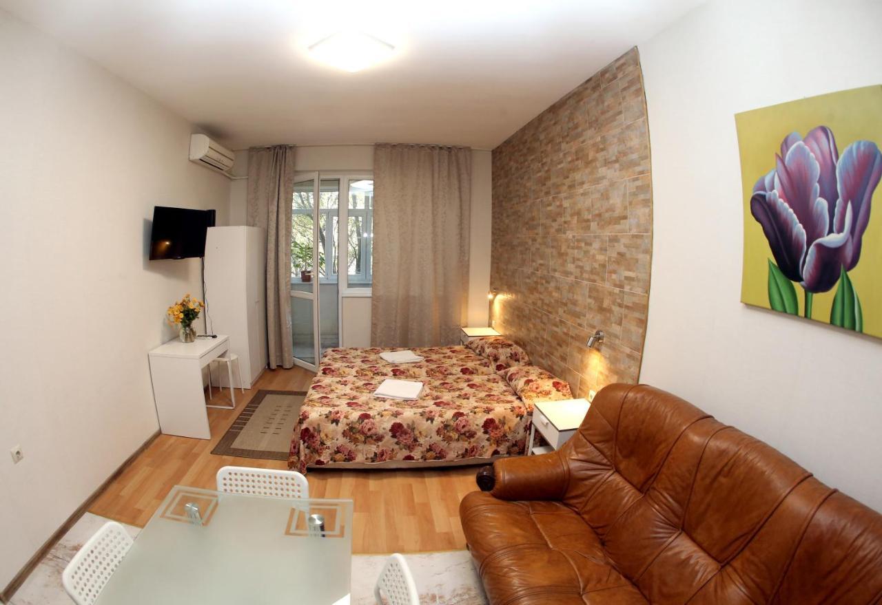 Colored House Apartments Софія Екстер'єр фото