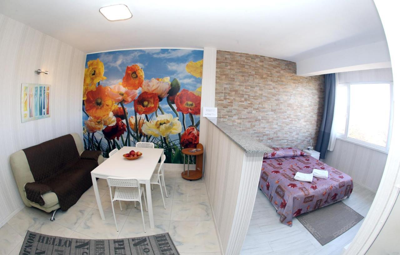 Colored House Apartments Софія Екстер'єр фото